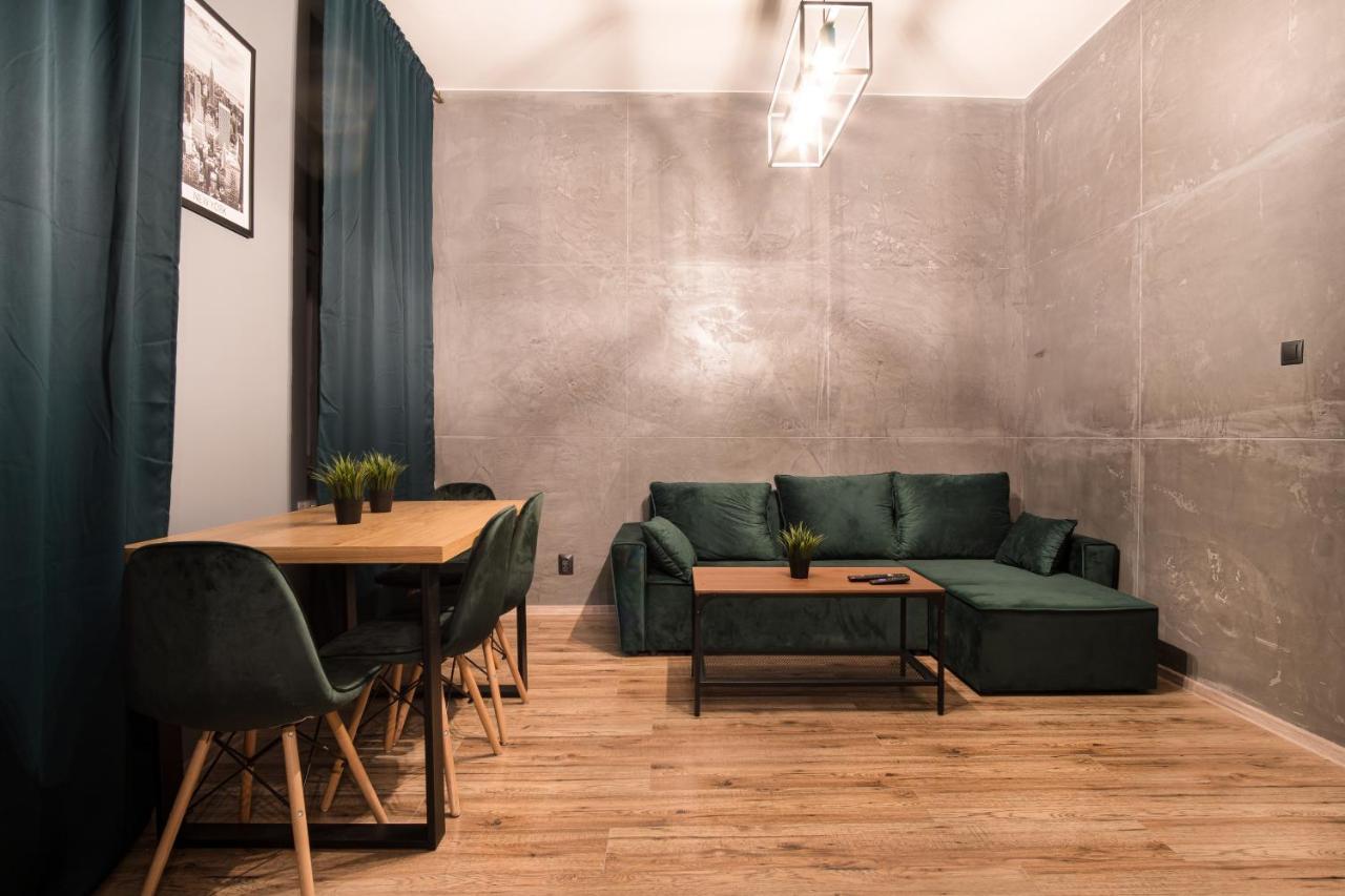 Apartment Revolution Aparts - Centrum Lodzi *