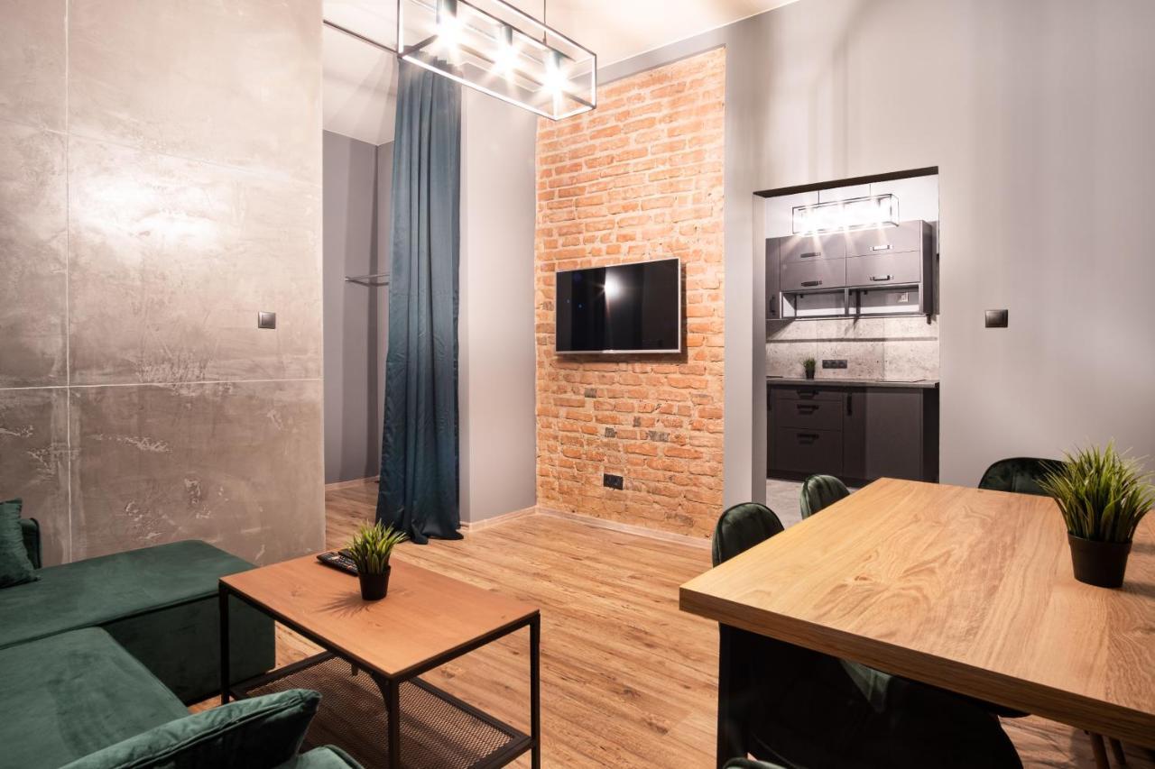 Apartament Revolution Aparts - Centrum Lodzi *