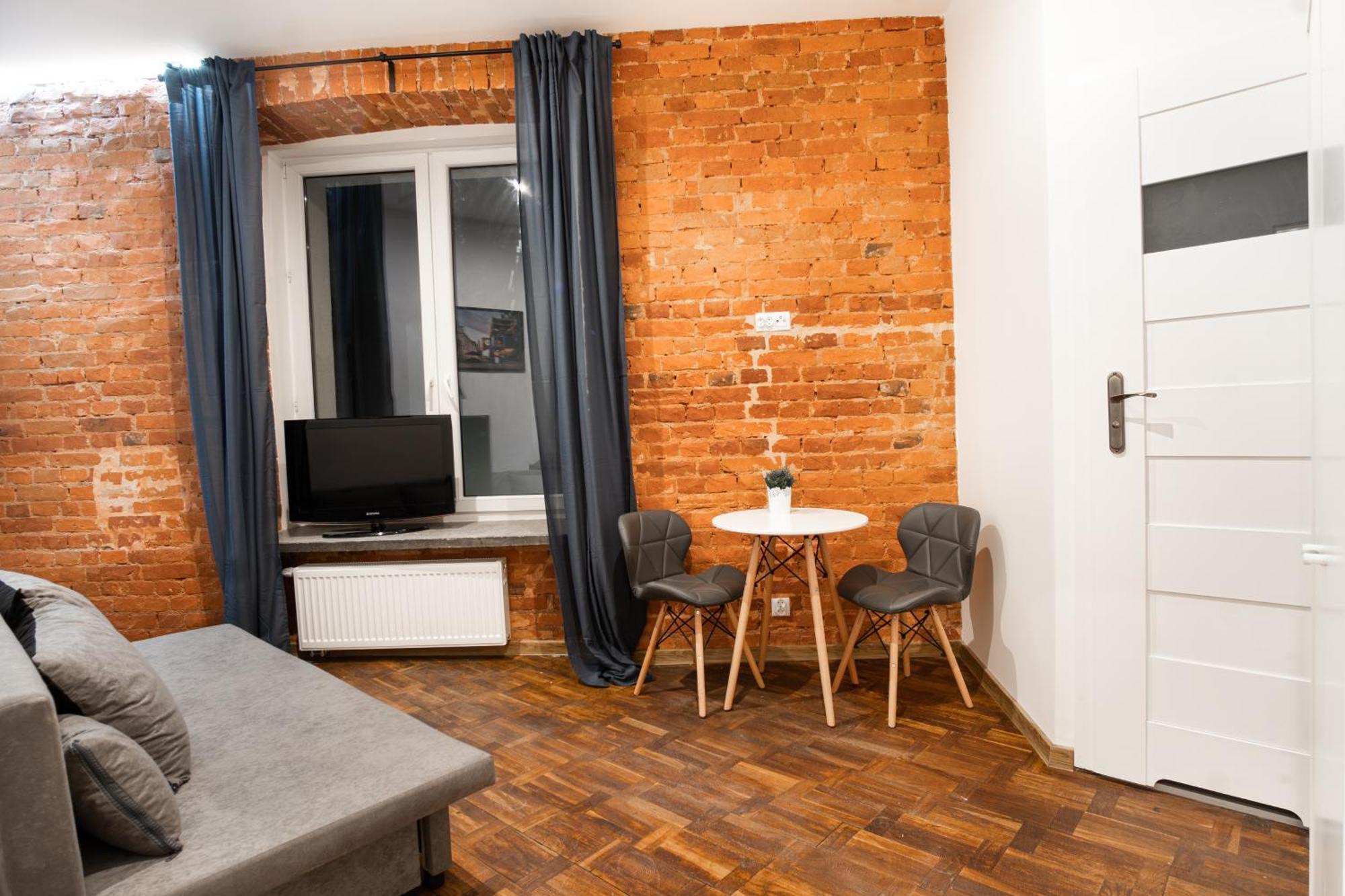 Apartment Revolution Aparts - Centrum Lodzi