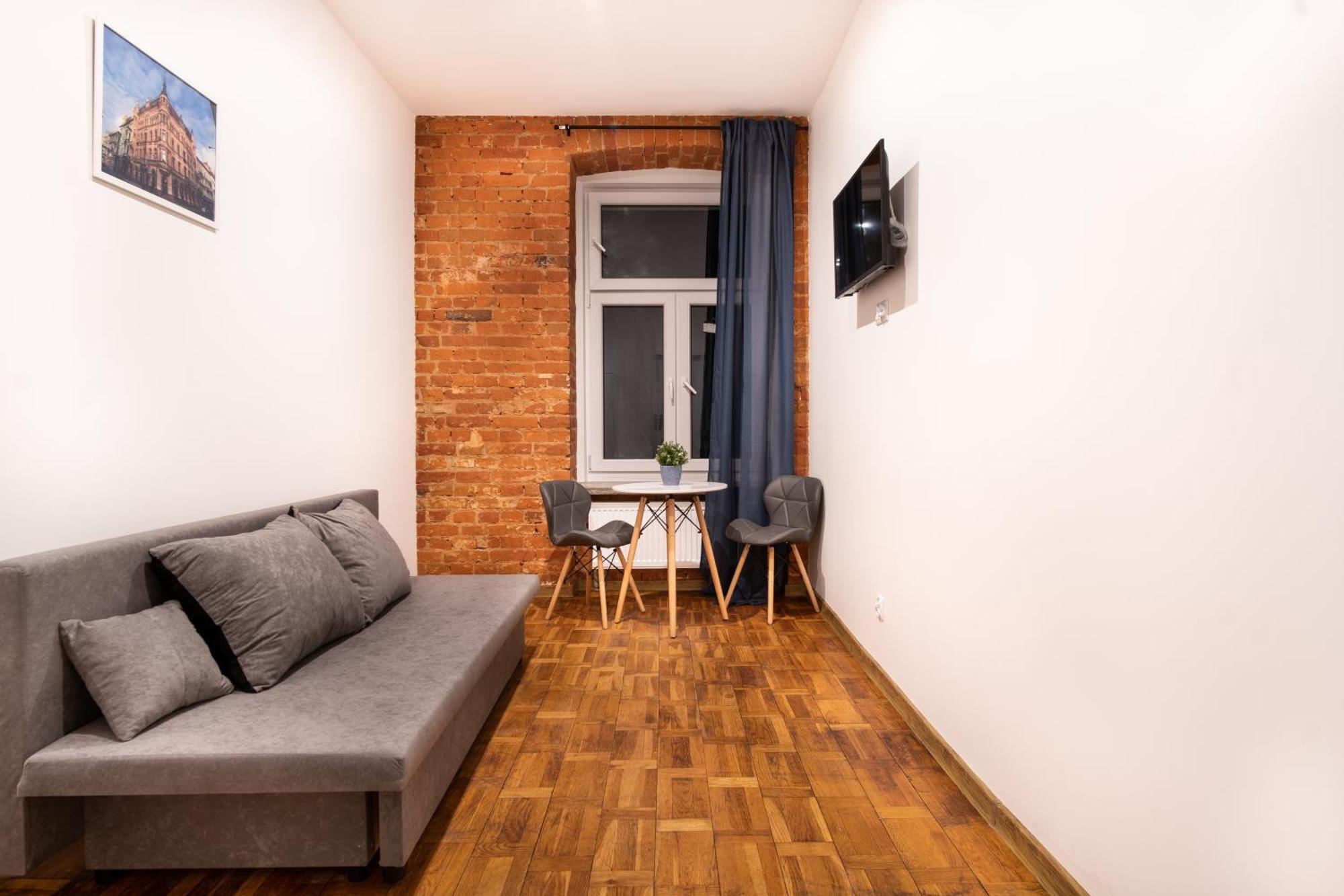 Revolution Aparts - Centrum Lodzi Apartment *