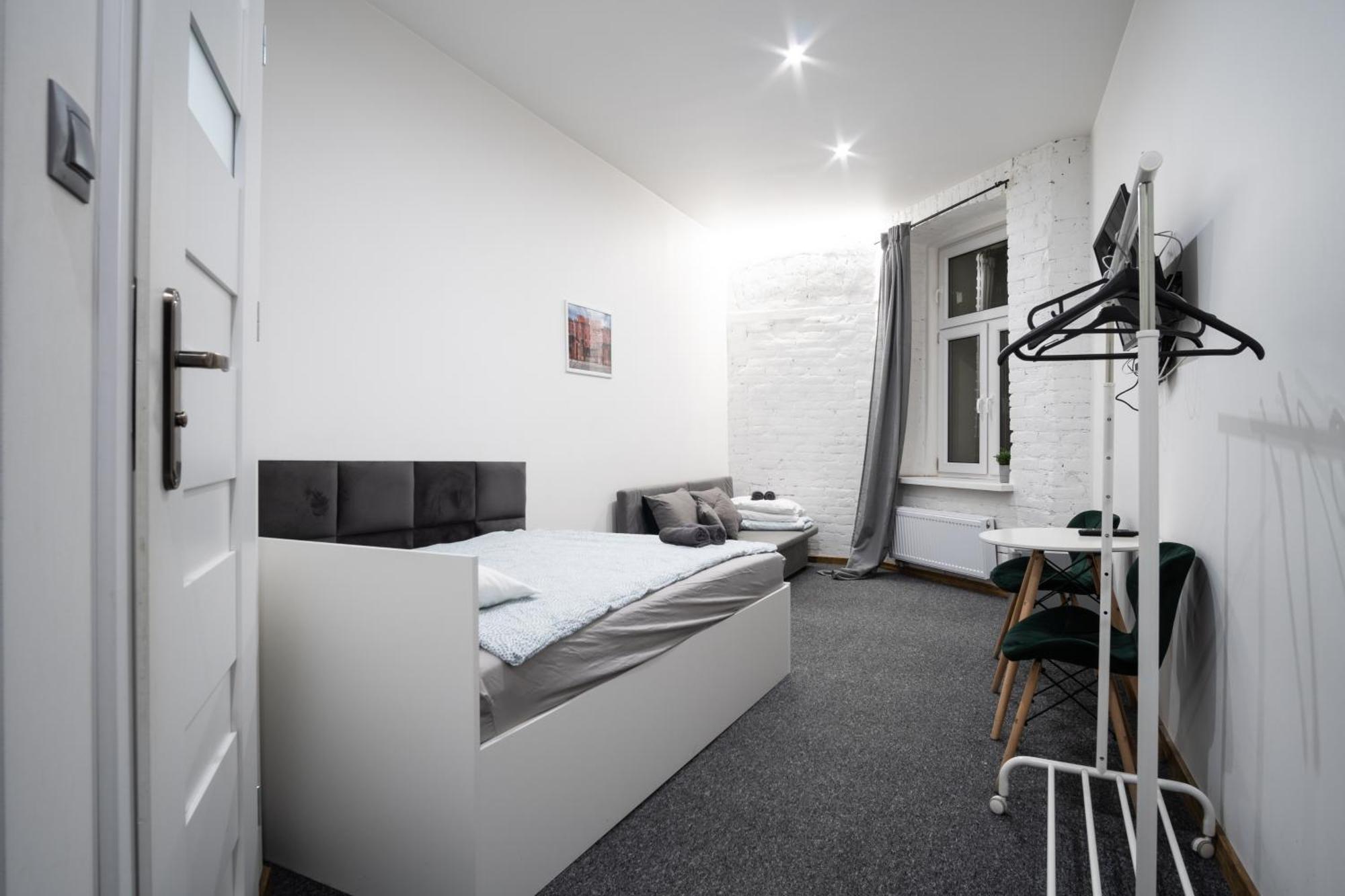 Revolution Aparts - Centrum Lodzi